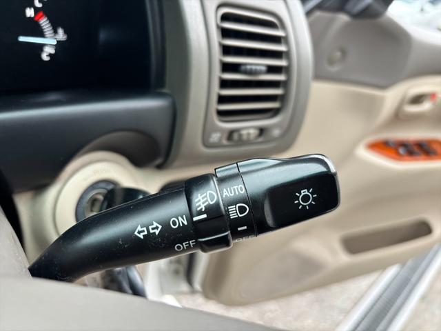 ランドクルーザー１００ ＶＸリミテッド４ＷＤバン登録リフトＵＰディーゼルターボ後期型　後期　１オーナー　ディーゼル　リフトＵＰ　オーバーフェンダー　ＺＺＹＺＸアルミ　ＢＦグッドリッチ３７×１３．５Ｒ１８　ＪＡＯＳバンパーガード　ガナドールマフラー　アイバワークスルーフラック　デフロック（22枚目）