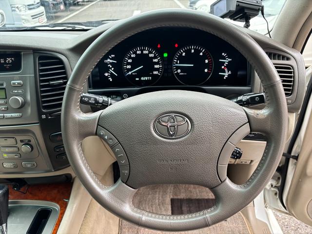 ランドクルーザー１００ ＶＸリミテッド４ＷＤバン登録リフトＵＰディーゼルターボ後期型　後期　１オーナー　ディーゼル　リフトＵＰ　オーバーフェンダー　ＺＺＹＺＸアルミ　ＢＦグッドリッチ３７×１３．５Ｒ１８　ＪＡＯＳバンパーガード　ガナドールマフラー　アイバワークスルーフラック　デフロック（61枚目）