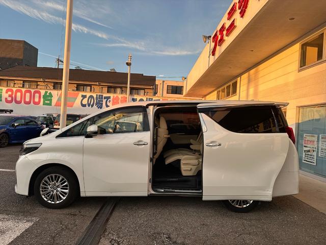 TOYOTA ALPHARD 2.5G
