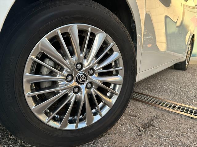 TOYOTA ALPHARD 2.5G