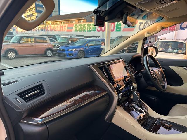 TOYOTA ALPHARD 2.5G