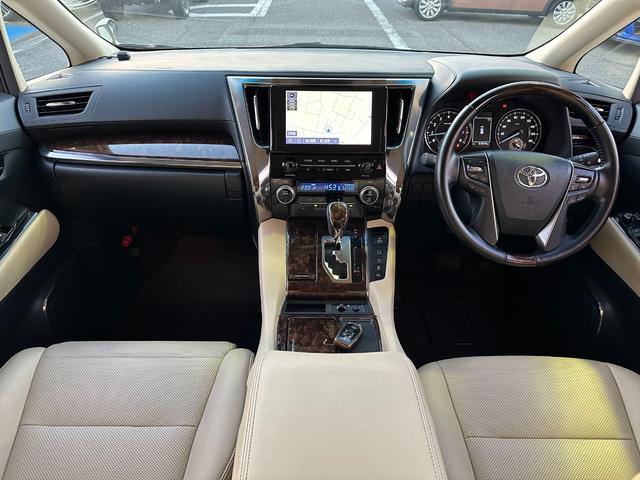 TOYOTA ALPHARD 2.5G