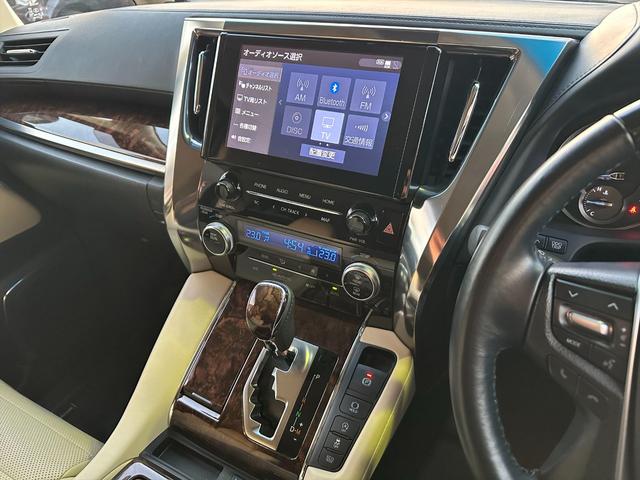 TOYOTA ALPHARD 2.5G