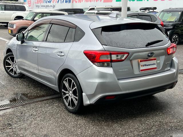 インプレッサスポーツ ２．０ｉ－Ｌアイサイト４ＷＤ☆ＬＫＡ☆８型ナビ☆バックカメラ　４ＷＤ　ＳＩドライブ　アイサイト　アダプティブクルーズコントロール　レーンキープ　ＢＳＭ　純正８インチナビ　フルセグ　Ｂｌｕｅｔｏｏｔｈ　バックカメラ　ＥＴＣ　オートＬＥＤライト　試乗ＯＫ（11枚目）