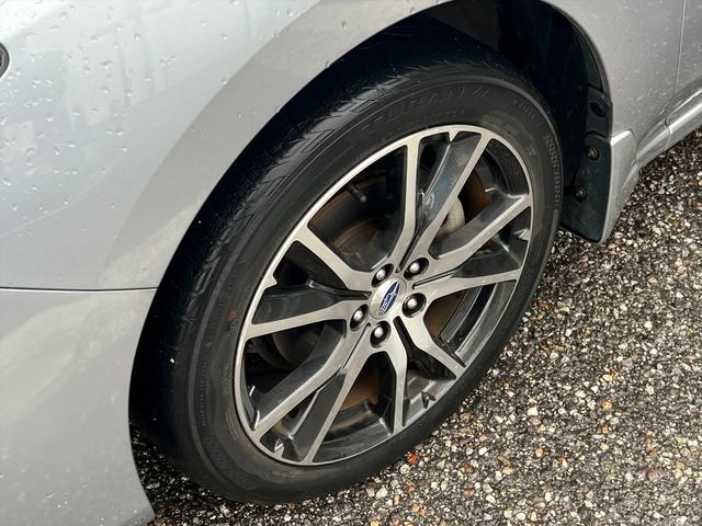 インプレッサスポーツ ２．０ｉ－Ｌアイサイト４ＷＤ☆ＬＫＡ☆８型ナビ☆バックカメラ　４ＷＤ　ＳＩドライブ　アイサイト　アダプティブクルーズコントロール　レーンキープ　ＢＳＭ　純正８インチナビ　フルセグ　Ｂｌｕｅｔｏｏｔｈ　バックカメラ　ＥＴＣ　オートＬＥＤライト　試乗ＯＫ（17枚目）