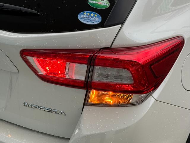 インプレッサスポーツ １．６ｉ－Ｌアイサイト４ＷＤ☆アイサイト☆ナビＴＶ☆Ｂカメラ　パドルシフト　ブレーキアシスト　アダプティブクルーズコントロール　ＢＳＭ　メモリーナビ　フルセグ　Ｂｌｕｅｔｏｏｔｈ　バックカメラ　オートＬＥＤライト　スマートキー　電動パーキングブレーキ　試乗ＯＫ（15枚目）