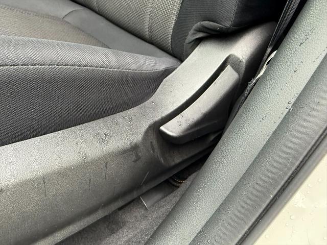 インプレッサスポーツ １．６ｉ－Ｌアイサイト４ＷＤ☆アイサイト☆ナビＴＶ☆Ｂカメラ　パドルシフト　ブレーキアシスト　アダプティブクルーズコントロール　ＢＳＭ　メモリーナビ　フルセグ　Ｂｌｕｅｔｏｏｔｈ　バックカメラ　オートＬＥＤライト　スマートキー　電動パーキングブレーキ　試乗ＯＫ（26枚目）