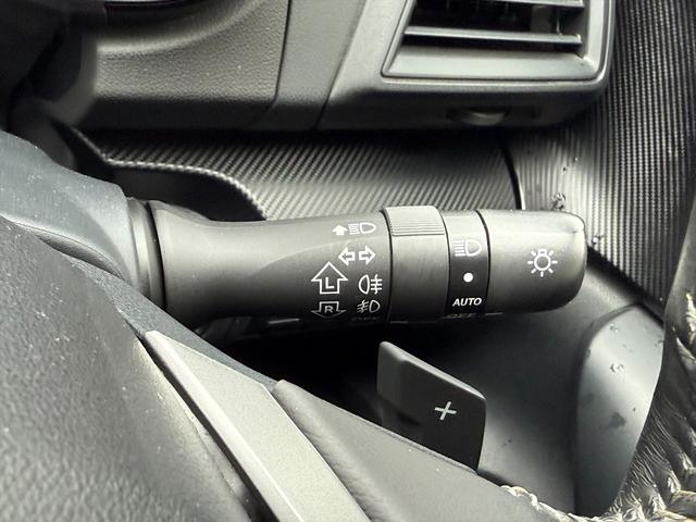 インプレッサスポーツ １．６ｉ－Ｌアイサイト４ＷＤ☆アイサイト☆ナビＴＶ☆Ｂカメラ　パドルシフト　ブレーキアシスト　アダプティブクルーズコントロール　ＢＳＭ　メモリーナビ　フルセグ　Ｂｌｕｅｔｏｏｔｈ　バックカメラ　オートＬＥＤライト　スマートキー　電動パーキングブレーキ　試乗ＯＫ（51枚目）