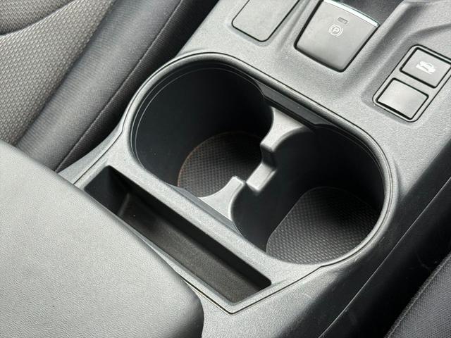 インプレッサスポーツ １．６ｉ－Ｌアイサイト４ＷＤ☆アイサイト☆ナビＴＶ☆Ｂカメラ　パドルシフト　ブレーキアシスト　アダプティブクルーズコントロール　ＢＳＭ　メモリーナビ　フルセグ　Ｂｌｕｅｔｏｏｔｈ　バックカメラ　オートＬＥＤライト　スマートキー　電動パーキングブレーキ　試乗ＯＫ（66枚目）