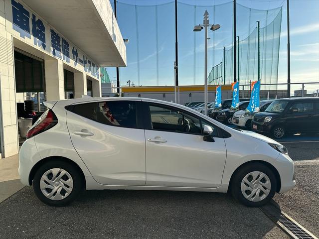 アクア Ｇトヨタセーフティセンス　ＬＫＡ　レーダークルコン　純正ナビ　トヨタセーフティセンス　レーンキープ　レーダークルーズコントロール　純正ディスプレイ　Ｂｌｕｅｔｏｏｔｈ　ミラキャスト　バックカメラ　オートＬＥＤライト　オートハイビーム　ドラレコ　試乗ＯＫ（6枚目）