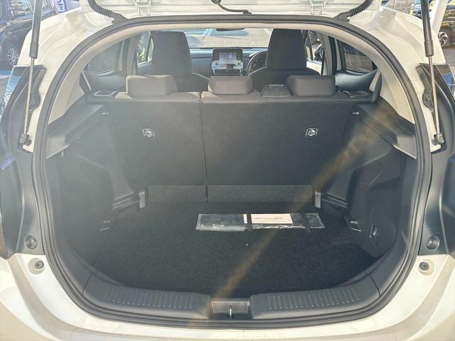 アクア Ｇトヨタセーフティセンス　ＬＫＡ　レーダークルコン　純正ナビ　トヨタセーフティセンス　レーンキープ　レーダークルーズコントロール　純正ディスプレイ　Ｂｌｕｅｔｏｏｔｈ　ミラキャスト　バックカメラ　オートＬＥＤライト　オートハイビーム　ドラレコ　試乗ＯＫ（60枚目）