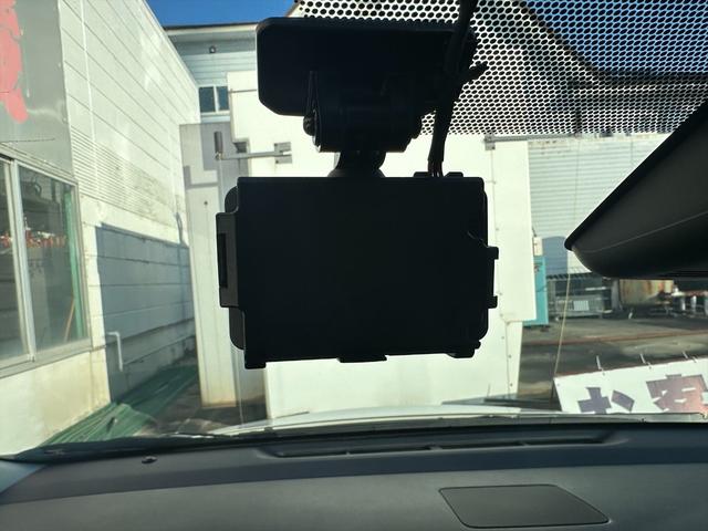 アクア Ｇトヨタセーフティセンス　ＬＫＡ　レーダークルコン　純正ナビ　トヨタセーフティセンス　レーンキープ　レーダークルーズコントロール　純正ディスプレイ　Ｂｌｕｅｔｏｏｔｈ　ミラキャスト　バックカメラ　オートＬＥＤライト　オートハイビーム　ドラレコ　試乗ＯＫ（78枚目）