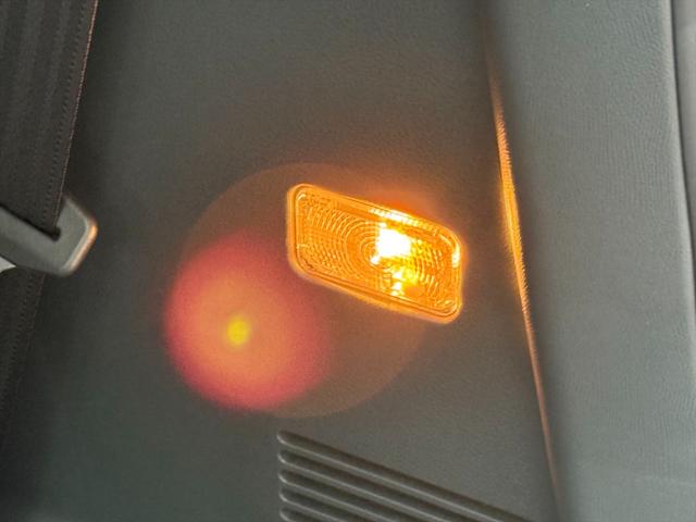 スペーシアカスタム Ｊスタイルレーダーブレーキサポート　両側パワスラ　ドラレコ　レーダーブレーキサポート　両側パワースライドドア　前席シートヒーター　スマートキー　プッシュスタート　前後ドラレコ　オートＨＩＤライト　フォグランプ　後席ロールサンシェード　試乗ＯＫ（33枚目）