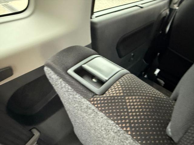 スペーシアカスタム Ｊスタイルレーダーブレーキサポート　両側パワスラ　ドラレコ　レーダーブレーキサポート　両側パワースライドドア　前席シートヒーター　スマートキー　プッシュスタート　前後ドラレコ　オートＨＩＤライト　フォグランプ　後席ロールサンシェード　試乗ＯＫ（35枚目）