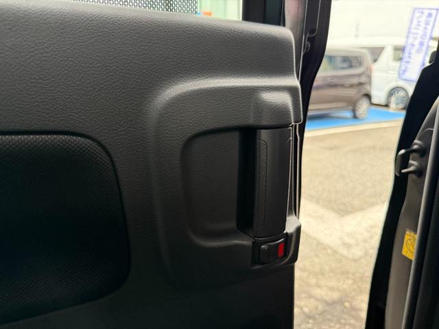 スペーシアカスタム Ｊスタイルレーダーブレーキサポート　両側パワスラ　ドラレコ　レーダーブレーキサポート　両側パワースライドドア　前席シートヒーター　スマートキー　プッシュスタート　前後ドラレコ　オートＨＩＤライト　フォグランプ　後席ロールサンシェード　試乗ＯＫ（71枚目）