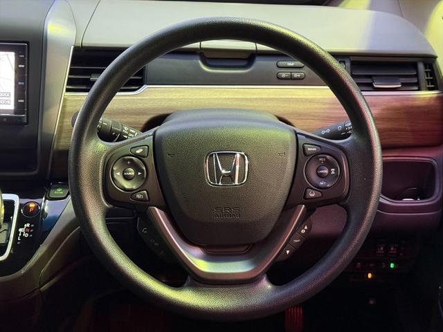 フリードハイブリッド ハイブリッド・Gホンダセンシング アダプティブクルコン ナビ ホンダセンシング アダプティブクルーズコントロール レーンキープ 両側パワースライドドア 純正インターナビ Bluetooth バックカメラ ビルトインETC 前後ドラレコ 前席シートヒータ 試乗OK(37枚目)