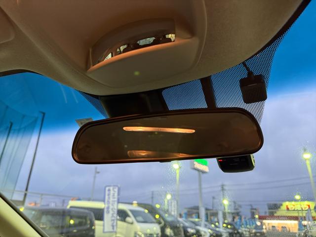 フリードハイブリッド ハイブリッド・Gホンダセンシング アダプティブクルコン ナビ ホンダセンシング アダプティブクルーズコントロール レーンキープ 両側パワースライドドア 純正インターナビ Bluetooth バックカメラ ビルトインETC 前後ドラレコ 前席シートヒータ 試乗OK(63枚目)