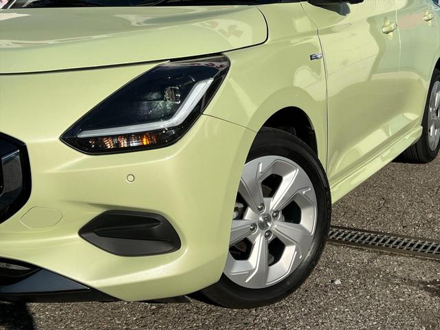 スイフト ハイブリッドデュアルカメラブレーキ　アダプティブクルコン　デュアルセンサーブレーキ２　アダプティブクルーズコントロール　レーンキープ　純正９インチナビ　フルセグ　全方位カメラ　ＢＳＭ　前後ドラレコ　ＬＥＤライト　前席シートヒーター　ビルトインＥＴＣ　試乗ＯＫ（13枚目）