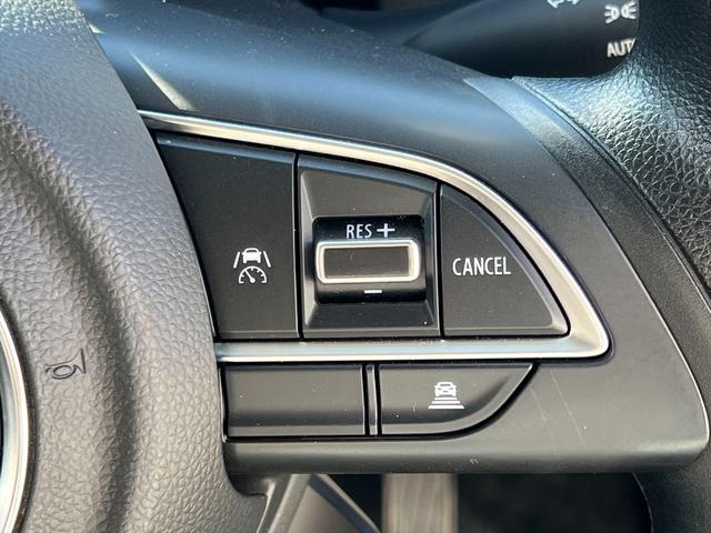 スイフト ハイブリッドデュアルカメラブレーキ　アダプティブクルコン　デュアルセンサーブレーキ２　アダプティブクルーズコントロール　レーンキープ　純正９インチナビ　フルセグ　全方位カメラ　ＢＳＭ　前後ドラレコ　ＬＥＤライト　前席シートヒーター　ビルトインＥＴＣ　試乗ＯＫ（42枚目）