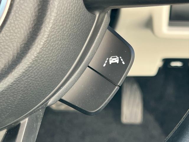 スイフト ハイブリッドデュアルカメラブレーキ　アダプティブクルコン　デュアルセンサーブレーキ２　アダプティブクルーズコントロール　レーンキープ　純正９インチナビ　フルセグ　全方位カメラ　ＢＳＭ　前後ドラレコ　ＬＥＤライト　前席シートヒーター　ビルトインＥＴＣ　試乗ＯＫ（43枚目）