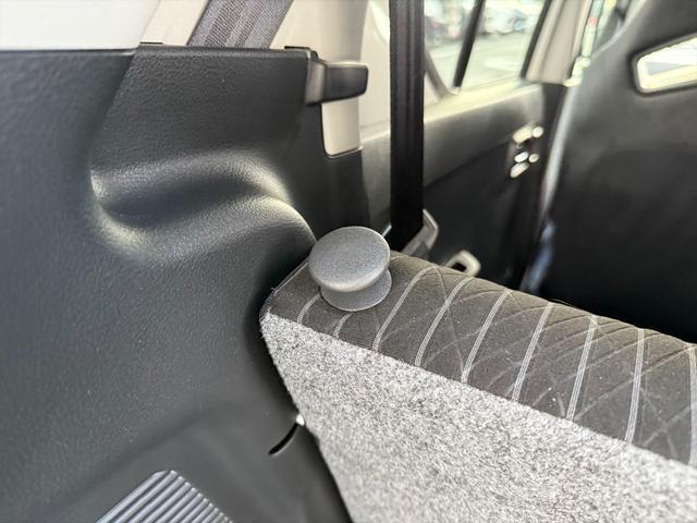 アルトワークス 5速マニュアル4WD純正RECAROメモリーナビ試乗OK 5速マニュアル 4WD ターボ 純正エアロ 純正KYB足回り 純正レカロシート メモリーナビ Bluetooth バックカメラ 前後ドラレコ ETC スマートキー オートHIDライト 試乗OK(46枚目)