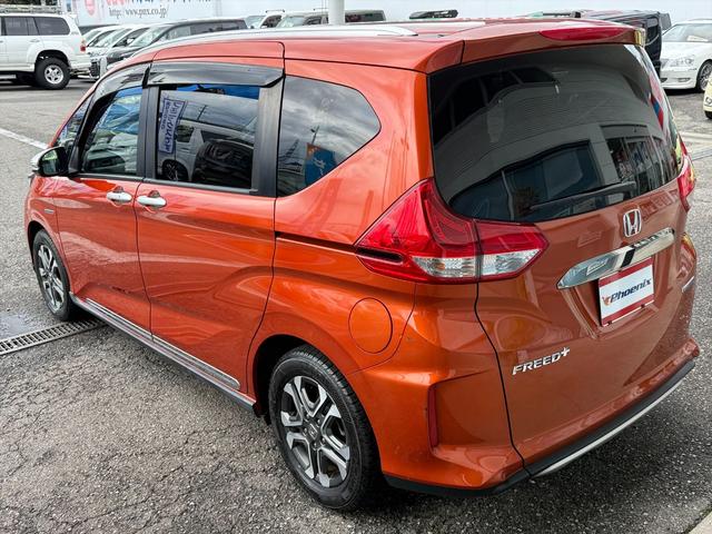 フリード+ハイブリッド ハイブリッド・クロスターホンダセンシングアダプティブクルコン ホンダセンシング CMBS アダプティブクルコン LKA 9型ナビTV Bカメラ ブルートゥース DVD再生 CD録音 両側パワスラ アップルカープレイ ハーフレザーシート ビルトインETC 試乗OK(6枚目)