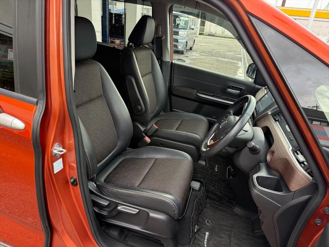 フリード+ハイブリッド ハイブリッド・クロスターホンダセンシングアダプティブクルコン ホンダセンシング CMBS アダプティブクルコン LKA 9型ナビTV Bカメラ ブルートゥース DVD再生 CD録音 両側パワスラ アップルカープレイ ハーフレザーシート ビルトインETC 試乗OK(19枚目)