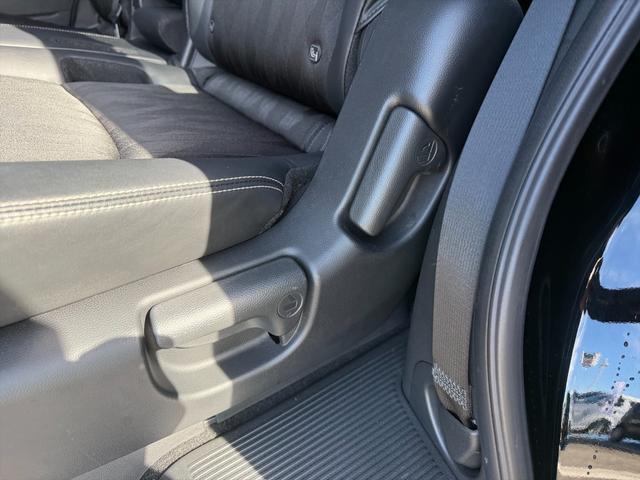 オデッセイ アブソルート・ＥＸホンダセンシング４ＷＤＬＫＡ純正９型ナビ　４ＷＤ　ホンダセンシング　ＣＭＢＳ　アダプティブクルコン　ＬＫＡ　純正９型ナビＴＶ　全方位カメラ　アップルカープレイ　ＨＤＭＩ　前後ドラレコ　ＥＴＣ　両側パワスラ　ＢＳＭ　ハーフレザーシート　試乗ＯＫ（31枚目）