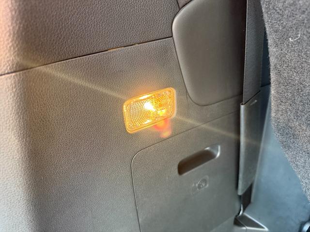 オデッセイ アブソルート・ＥＸホンダセンシング４ＷＤＬＫＡ純正９型ナビ　４ＷＤ　ホンダセンシング　ＣＭＢＳ　アダプティブクルコン　ＬＫＡ　純正９型ナビＴＶ　全方位カメラ　アップルカープレイ　ＨＤＭＩ　前後ドラレコ　ＥＴＣ　両側パワスラ　ＢＳＭ　ハーフレザーシート　試乗ＯＫ（39枚目）