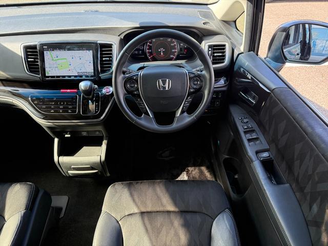オデッセイ アブソルート・ＥＸホンダセンシング４ＷＤＬＫＡ純正９型ナビ　４ＷＤ　ホンダセンシング　ＣＭＢＳ　アダプティブクルコン　ＬＫＡ　純正９型ナビＴＶ　全方位カメラ　アップルカープレイ　ＨＤＭＩ　前後ドラレコ　ＥＴＣ　両側パワスラ　ＢＳＭ　ハーフレザーシート　試乗ＯＫ（45枚目）