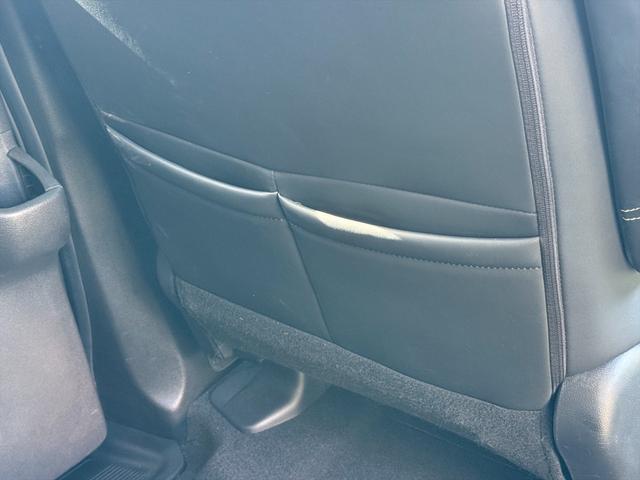 オデッセイ アブソルート・ＥＸホンダセンシング４ＷＤＬＫＡ純正９型ナビ　４ＷＤ　ホンダセンシング　ＣＭＢＳ　アダプティブクルコン　ＬＫＡ　純正９型ナビＴＶ　全方位カメラ　アップルカープレイ　ＨＤＭＩ　前後ドラレコ　ＥＴＣ　両側パワスラ　ＢＳＭ　ハーフレザーシート　試乗ＯＫ（77枚目）