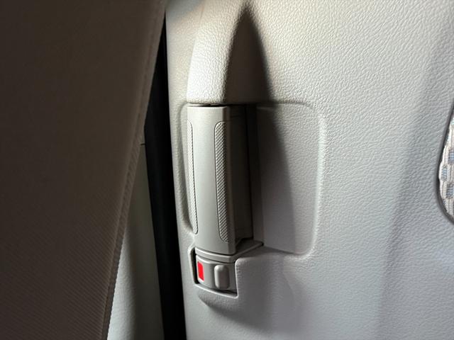 店頭で並んでいない在庫以外にも１０万台以上の共通掲載在庫や全国の会員制中古自動車オークションでのオーダーもやっております！◆こだわりたいお客様の為にご希望の一台をご用意致します◆