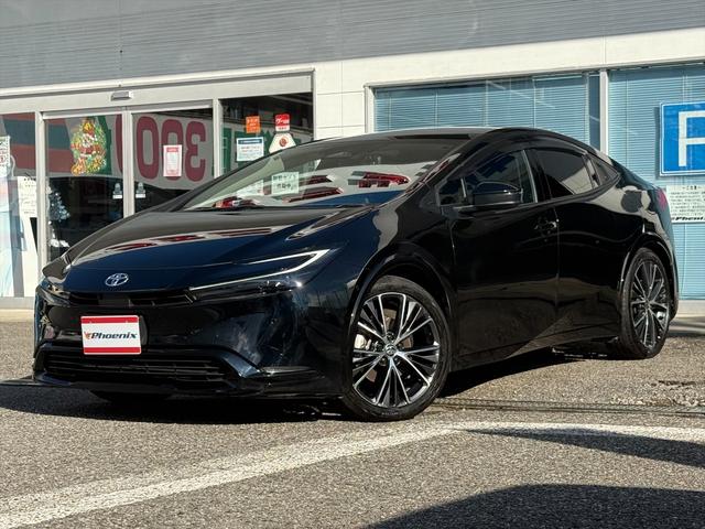 プリウス Z4WDサンルーフ純正12.3型ナビTV全方位カメラ試乗OK 4WD ムーンルーフ レザーシート トヨタセーフティセンス プリクラッシュセーフティ BSM レーダークルコン 純正12.3型ナビTV Bluetooth パノラマモニター パーキングアシスト ETC(3枚目)