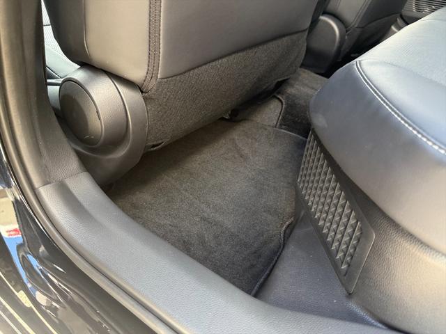 プリウス Z4WDサンルーフ純正12.3型ナビTV全方位カメラ試乗OK 4WD ムーンルーフ レザーシート トヨタセーフティセンス プリクラッシュセーフティ BSM レーダークルコン 純正12.3型ナビTV Bluetooth パノラマモニター パーキングアシスト ETC(37枚目)