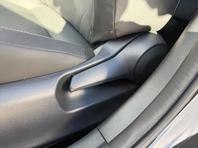 プリウス Z4WDサンルーフ純正12.3型ナビTV全方位カメラ試乗OK 4WD ムーンルーフ レザーシート トヨタセーフティセンス プリクラッシュセーフティ BSM レーダークルコン 純正12.3型ナビTV Bluetooth パノラマモニター パーキングアシスト ETC(44枚目)