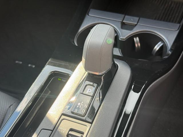 プリウス Z4WDサンルーフ純正12.3型ナビTV全方位カメラ試乗OK 4WD ムーンルーフ レザーシート トヨタセーフティセンス プリクラッシュセーフティ BSM レーダークルコン 純正12.3型ナビTV Bluetooth パノラマモニター パーキングアシスト ETC(57枚目)