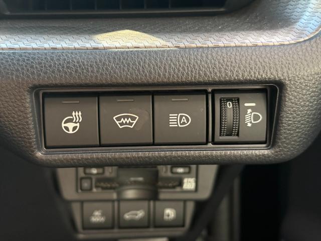 プリウス Z4WDサンルーフ純正12.3型ナビTV全方位カメラ試乗OK 4WD ムーンルーフ レザーシート トヨタセーフティセンス プリクラッシュセーフティ BSM レーダークルコン 純正12.3型ナビTV Bluetooth パノラマモニター パーキングアシスト ETC(70枚目)