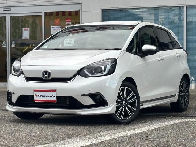 フィット e:HEVリュクス モデューロフルエアロ ホンダセンシング ModuloエアロFSR ホンダセンシング アダプティブクルーコントロール 純正9インチナビ フルセグ バックカメラ Bluetooth ビルトインETC 前後ドラレコ シートヒーター 試乗OK(3枚目)