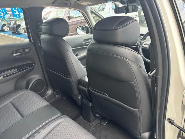 フィット e:HEVリュクス モデューロフルエアロ ホンダセンシング ModuloエアロFSR ホンダセンシング アダプティブクルーコントロール 純正9インチナビ フルセグ バックカメラ Bluetooth ビルトインETC 前後ドラレコ シートヒーター 試乗OK(29枚目)