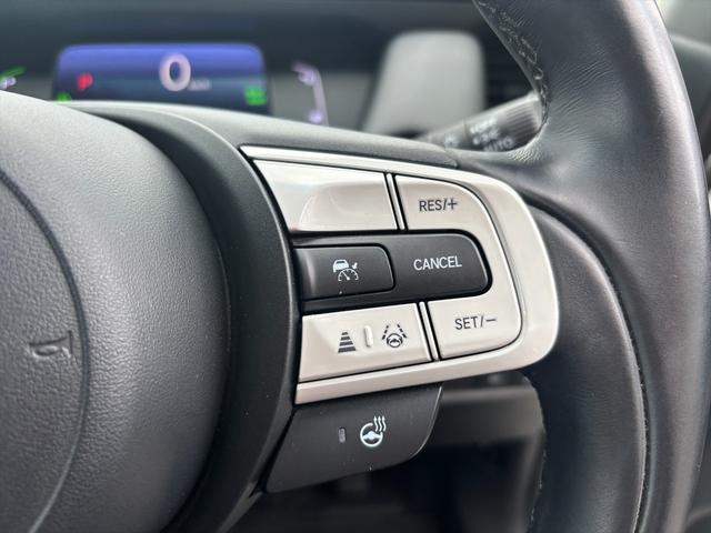 フィット e:HEVリュクス モデューロフルエアロ ホンダセンシング ModuloエアロFSR ホンダセンシング アダプティブクルーコントロール 純正9インチナビ フルセグ バックカメラ Bluetooth ビルトインETC 前後ドラレコ シートヒーター 試乗OK(41枚目)