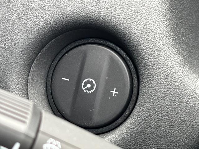 フィット e:HEVリュクス モデューロフルエアロ ホンダセンシング ModuloエアロFSR ホンダセンシング アダプティブクルーコントロール 純正9インチナビ フルセグ バックカメラ Bluetooth ビルトインETC 前後ドラレコ シートヒーター 試乗OK(49枚目)