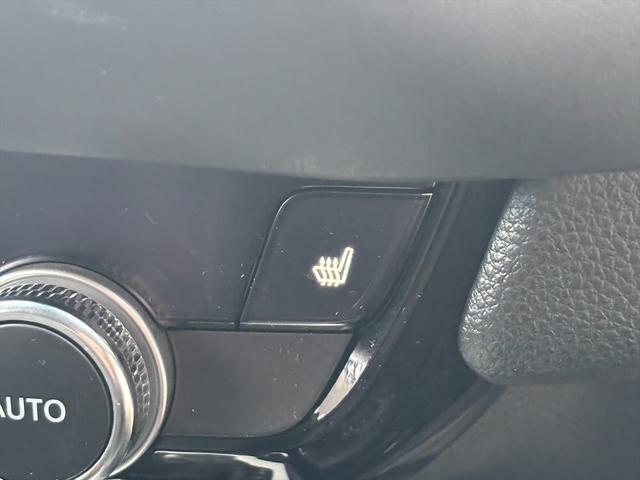 フィット e:HEVリュクス モデューロフルエアロ ホンダセンシング ModuloエアロFSR ホンダセンシング アダプティブクルーコントロール 純正9インチナビ フルセグ バックカメラ Bluetooth ビルトインETC 前後ドラレコ シートヒーター 試乗OK(56枚目)