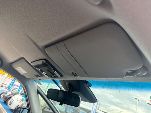 フィット e:HEVリュクス モデューロフルエアロ ホンダセンシング ModuloエアロFSR ホンダセンシング アダプティブクルーコントロール 純正9インチナビ フルセグ バックカメラ Bluetooth ビルトインETC 前後ドラレコ シートヒーター 試乗OK(65枚目)