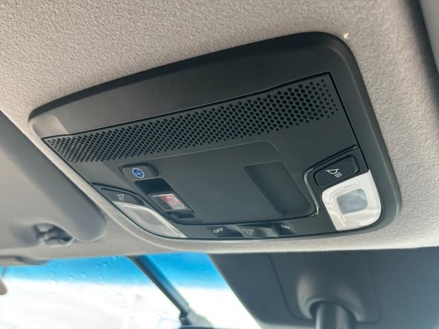 フィット e:HEVリュクス モデューロフルエアロ ホンダセンシング ModuloエアロFSR ホンダセンシング アダプティブクルーコントロール 純正9インチナビ フルセグ バックカメラ Bluetooth ビルトインETC 前後ドラレコ シートヒーター 試乗OK(68枚目)