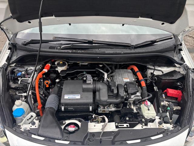 フィット e:HEVリュクス モデューロフルエアロ ホンダセンシング ModuloエアロFSR ホンダセンシング アダプティブクルーコントロール 純正9インチナビ フルセグ バックカメラ Bluetooth ビルトインETC 前後ドラレコ シートヒーター 試乗OK(78枚目)
