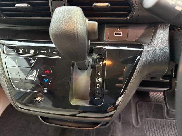 デイズ Xエマージェンシーブレーキ純正9型ナビ全方位カメラ試乗OK エマージェンシーブレーキ クリアランスソナー 純正9インチナビ フルセグ Bluetooth アラウンドビューモニター ドライブレコーダー スマートキー プッシュスタート オートライト 試乗OK(17枚目)