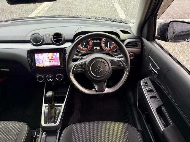 スイフト RSパドルシフト純正ナビTVローダウン純正アルミ試乗OK パドルシフト RSRダウンサス 純正メモリーナビTV オートLEDライト フォグランプ シートヒーター スマートキー プッシュスタート 純正アルミ 革巻きステアリング 試乗OK(44枚目)