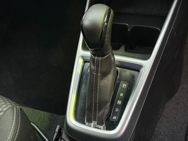 スイフト RSパドルシフト純正ナビTVローダウン純正アルミ試乗OK パドルシフト RSRダウンサス 純正メモリーナビTV オートLEDライト フォグランプ シートヒーター スマートキー プッシュスタート 純正アルミ 革巻きステアリング 試乗OK(46枚目)