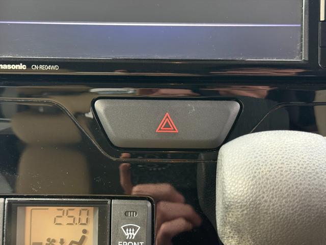 フェニックスではオンライン商談に取り組んでいます！お手持ちのスマホ、パソコンでＺＯＯＭアプリをインストールするだけで車輌がお家で見れて商談出来ます！詳しくはスタッフまで。