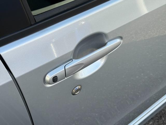 当社の展示車に走行距離や修復歴の虚偽は一切ありません◆距離が正確か確認する走行検索システムと厳正な基準を持つ第三者機関のＡＩＳ検査を全ての展示車で行い、基準クリアの厳選中古車のみをご提供しております◆